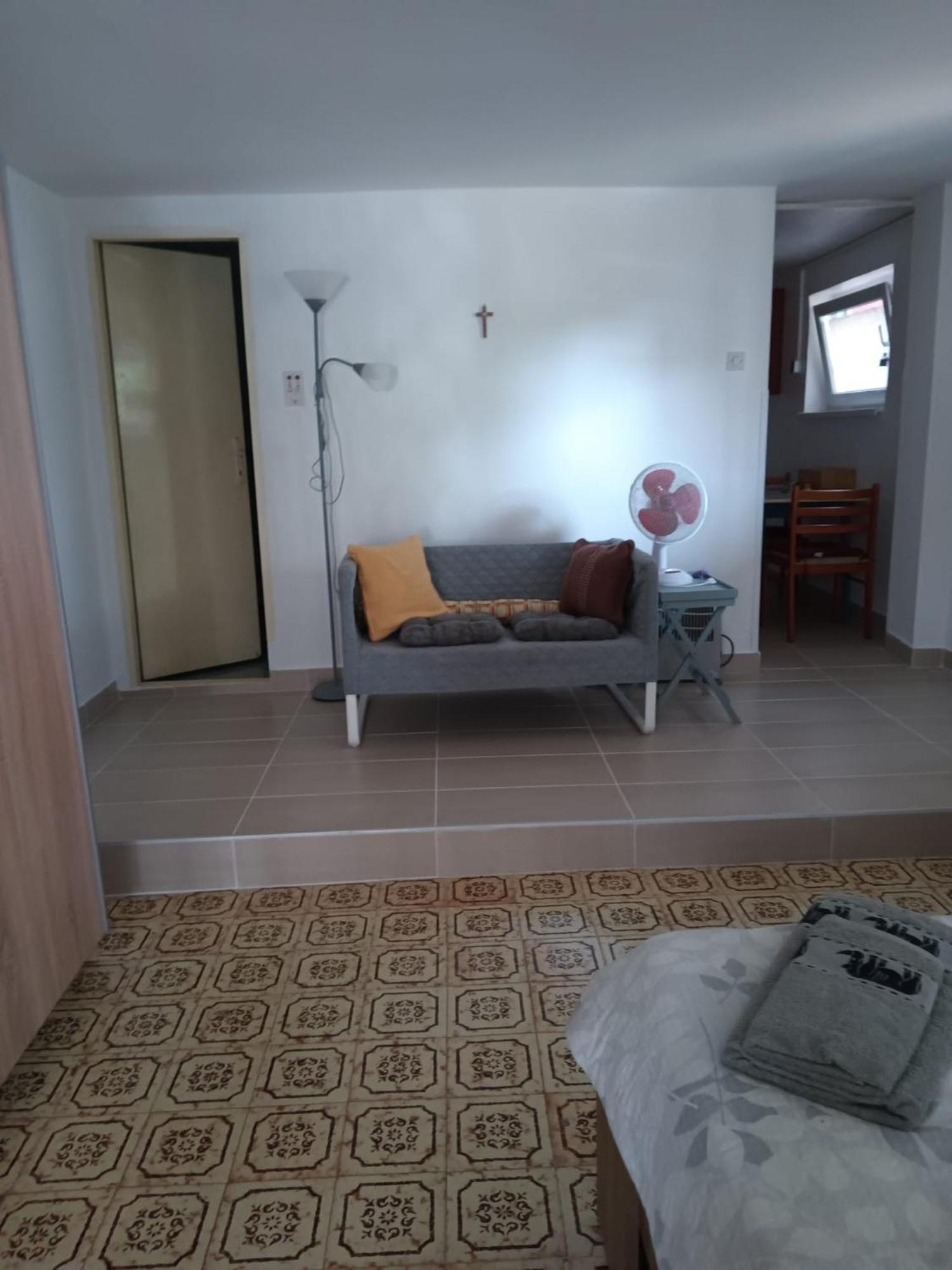 Studio Apartment Posavec Premantura Bagian luar foto